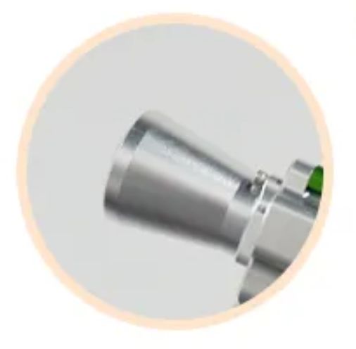 Welding cleaning nozzle