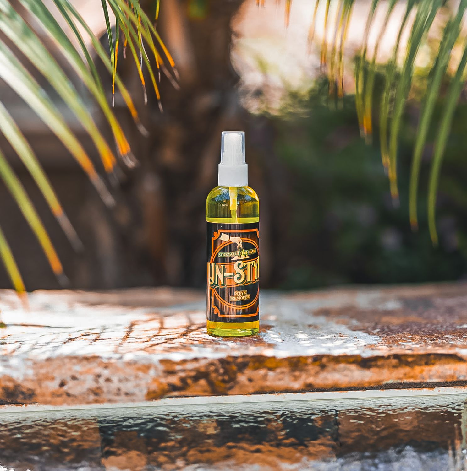 UN-STYK Spray by Vaulter Magazine 120 ml