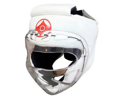 Шлем для каратэ с пластмассовой маской LEO (натуральная кожа)
