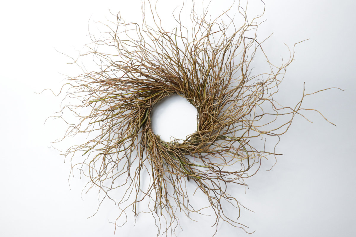 30" Curly Willow Wreath Case of 4