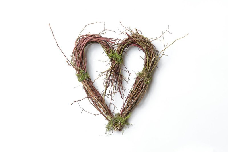 Small Blueberry Heart Wreath Case of 6