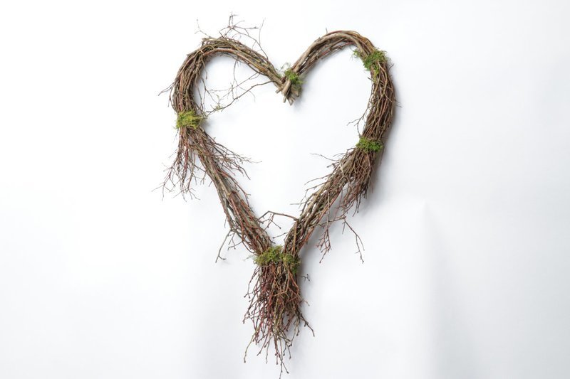 Large Blueberry Heart Wreath Case of 6