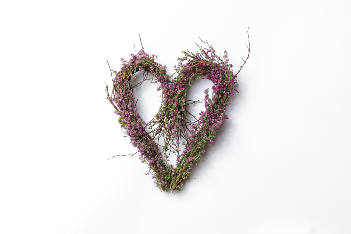 Small Heather/Blueberry Heart Wreath Case of 6
