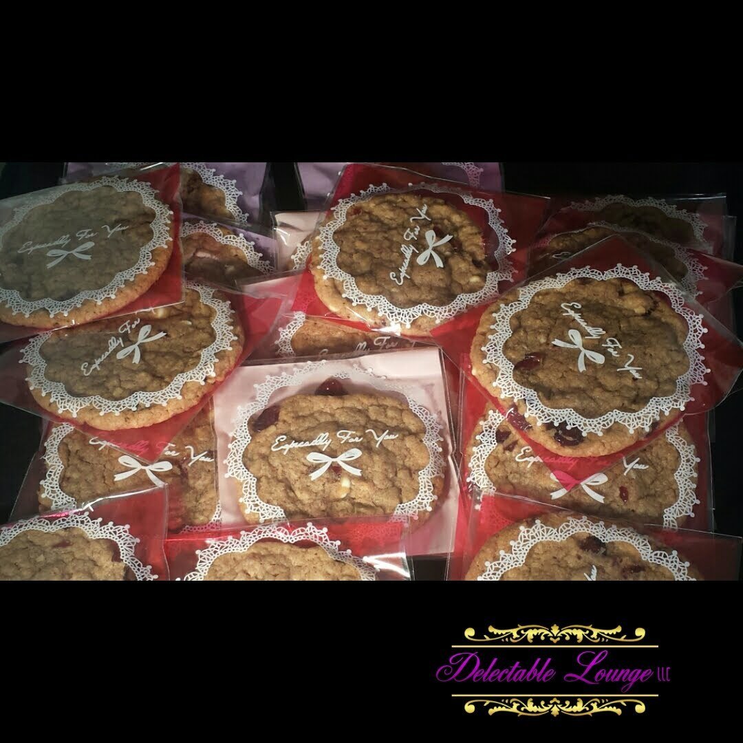 Oatmeal Raisin Cookies