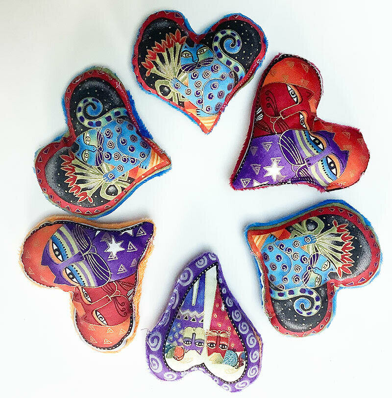 Laurel Burch Catnip Hearts Laurel Burch Catnip Hearts