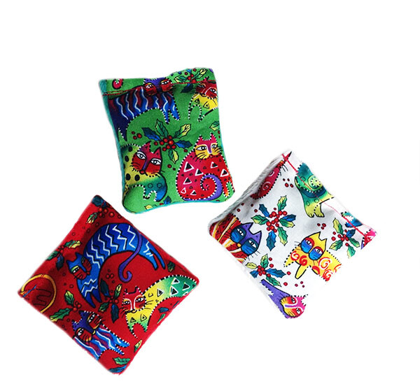 Laurel Burch Christmas Squares & Kickers Laurel Burch Christmas Squares & Kickers
