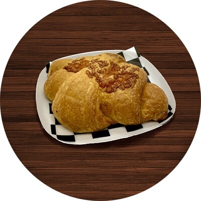 Cheese &amp; Caramelized Onion Croissant 🥐