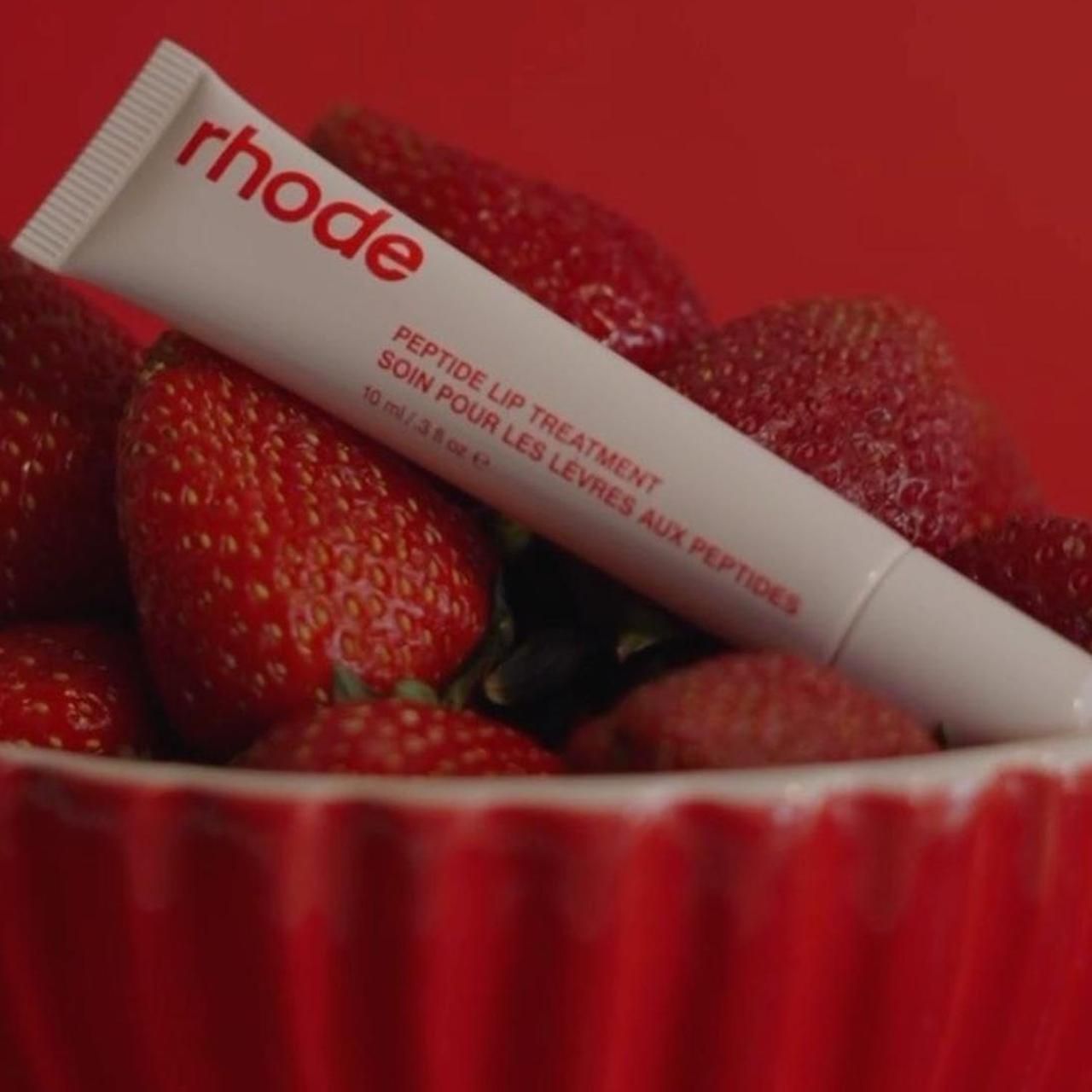 Rhode Peptide Lip Treatment