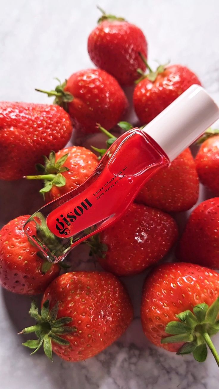 Gisou Honey Infused Hydrating Lip Oil