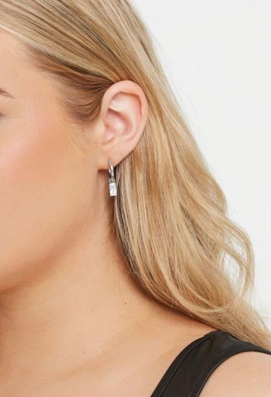 Baguette Drop Huggies (silver)