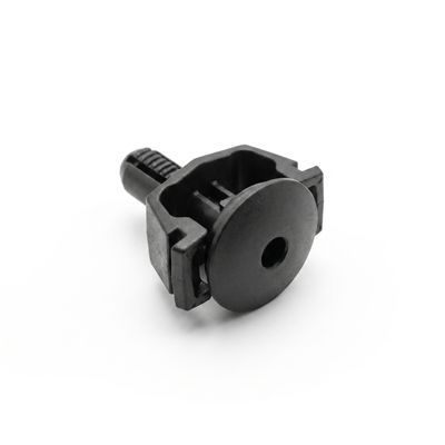 Radiator clip for Mercedes-Benz