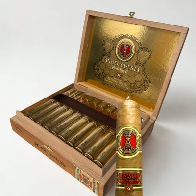 Angel Cuesta Shade Toro