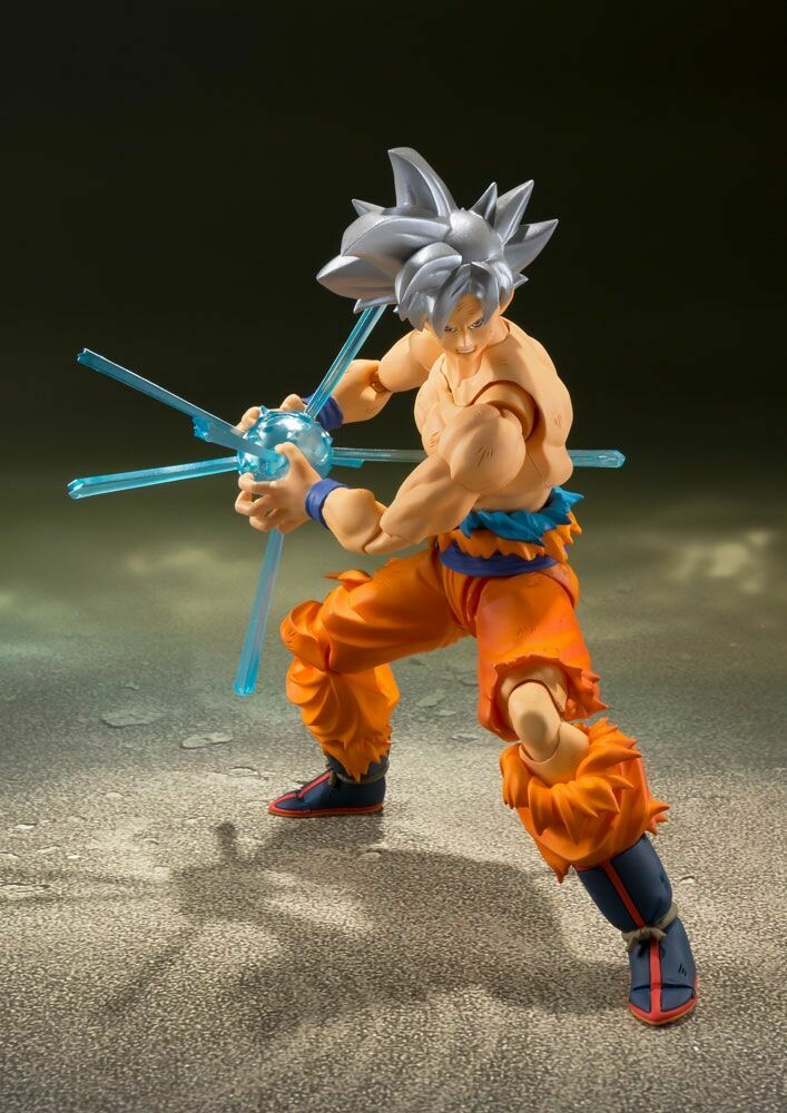 Bandai S.H. Figuarts Dragon Ball Son Goku Ultra Instinct