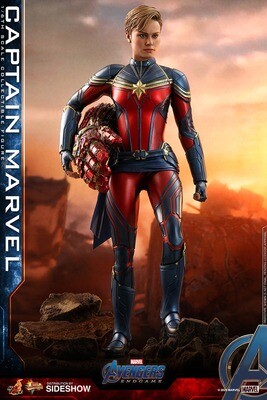 Hot Toys Avengers Endgame Captain Marvel/ Carol Danvers