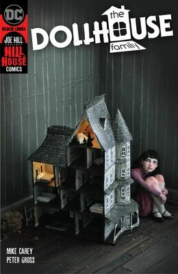 DOLLHOUSE FAMILY