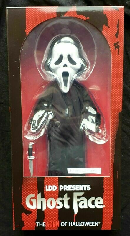 MEZCO LIVING DEAD DOLLS Presents: Ghostface (Scream)