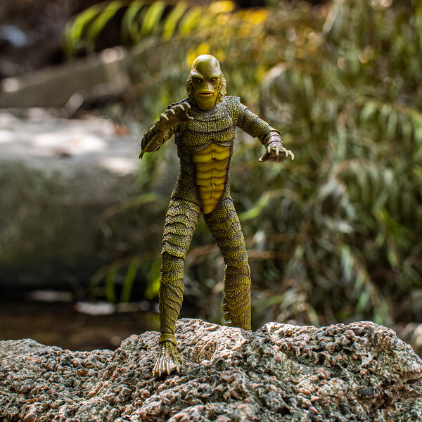 Mondo Creature From The Black Lagoon 1 6 Scale Figure Mondo Creature From The Black Lagoon 1 6 Scale Figure