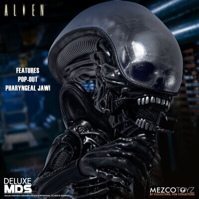 MEZCO MDS Aliens Mezco Designer Series Deluxe Alien