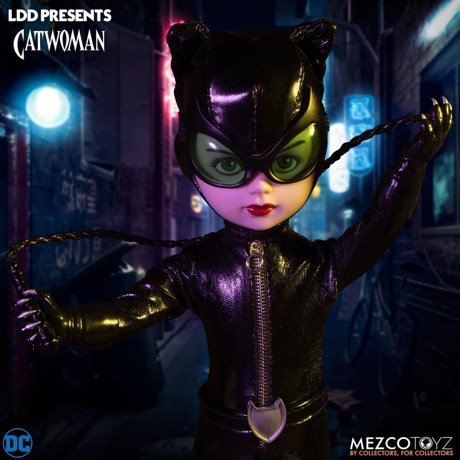 MEZCO LIVING DEAD DOLLS Presents: DC UNIVERSE CATWOMAN