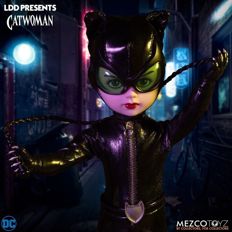 MEZCO LIVING DEAD DOLLS Presents: DC UNIVERSE CATWOMAN