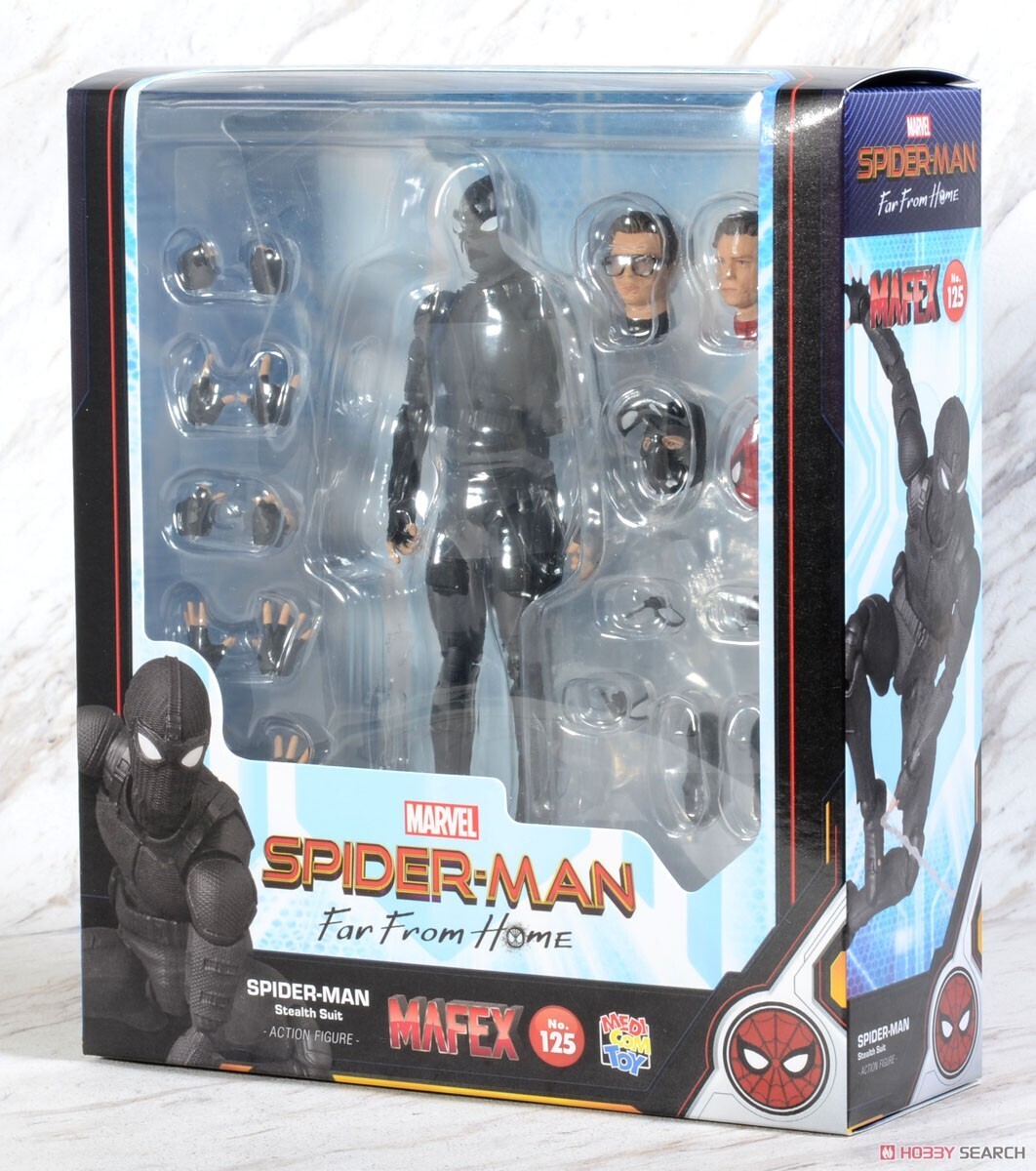 Medicom MAFEX Spider-Man Stealth Suit (Spider-Man Far From Home) No. 125