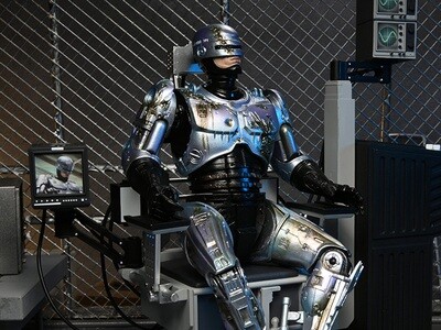 NECA RoboCop Ultimate Battle Damaged RoboCop with Chair