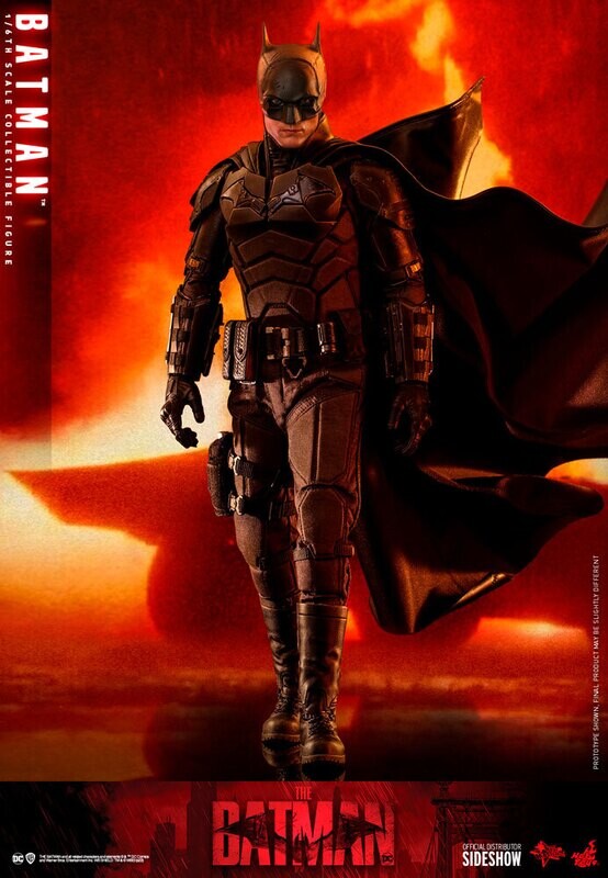 Hot Toys The Batman: Batman 1/6 Figure