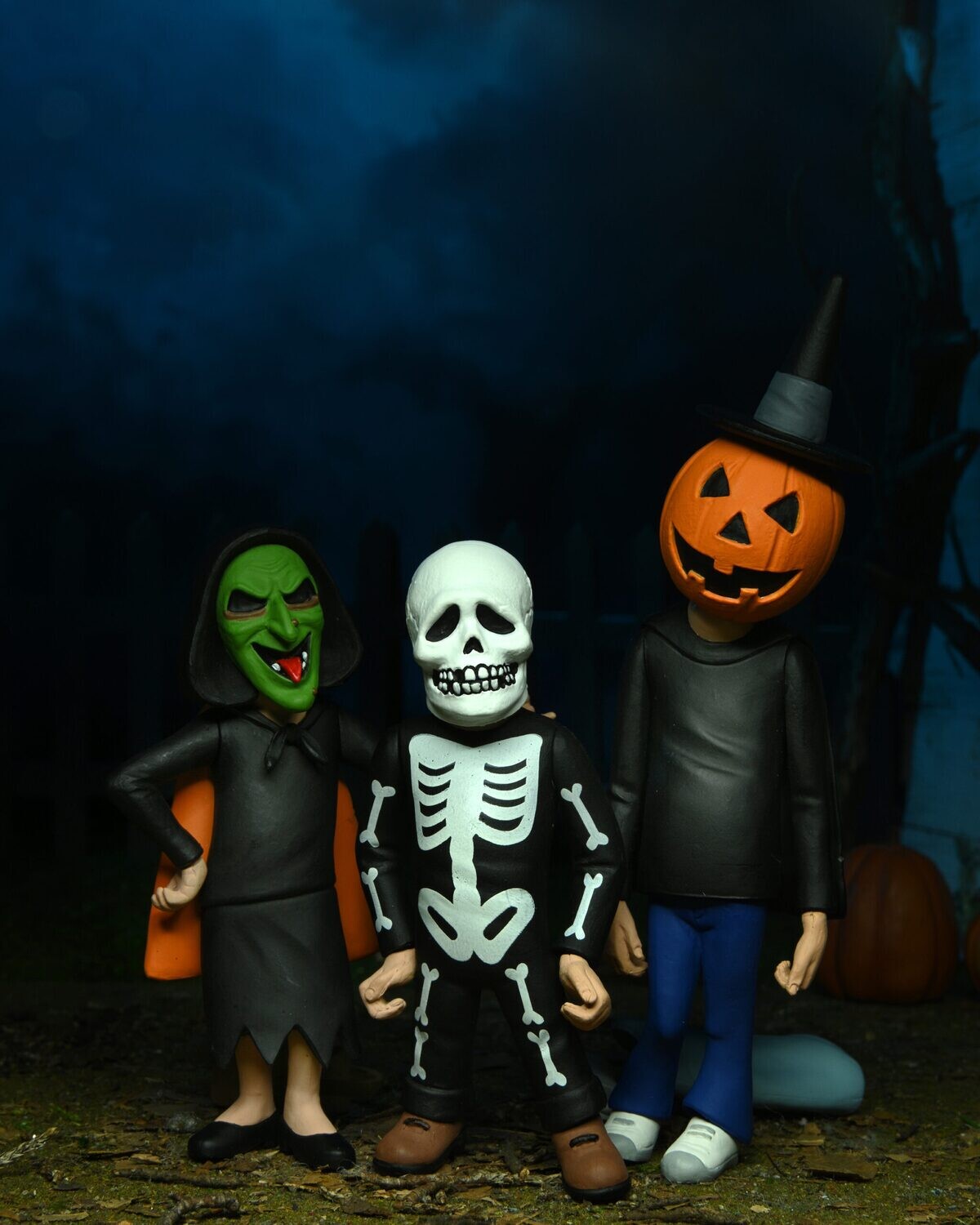 NECA Toony Terrors 6" Scale Halloween 3 Season of the Witch Trick or Treaters 3-Pack