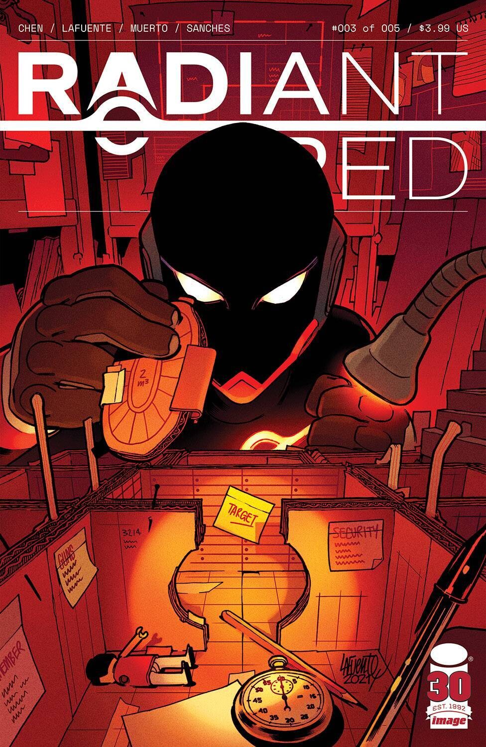 RADIANT RED #3 (OF 5) CVR A LAFUENTE & MUERTO
IMAGE COMICS
(25th May 2022)