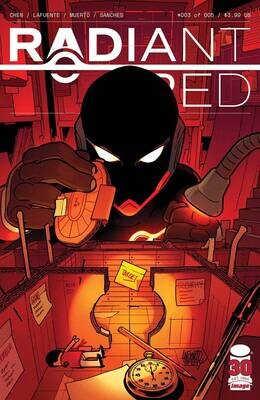 RADIANT RED #3 (OF 5) CVR A LAFUENTE & MUERTO
IMAGE COMICS
(25th May 2022)