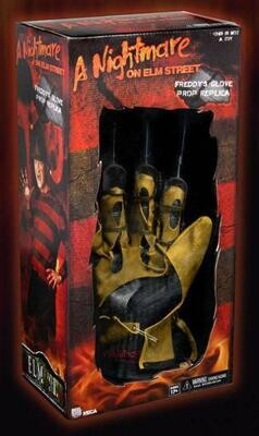 NECA A Nightmare on Elm Street Freddy Krueger Glove Prop Replica