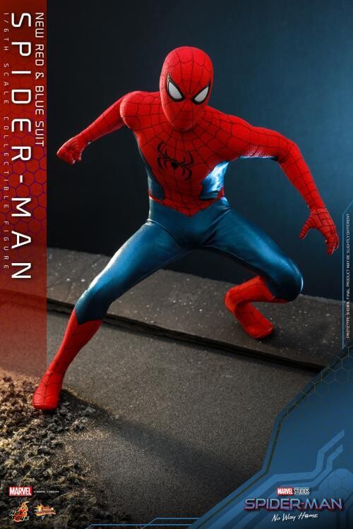 Hot Toys Spider-Man NO WAY HOME Spider-Man (New Red and Blue Suit) Collector Edition