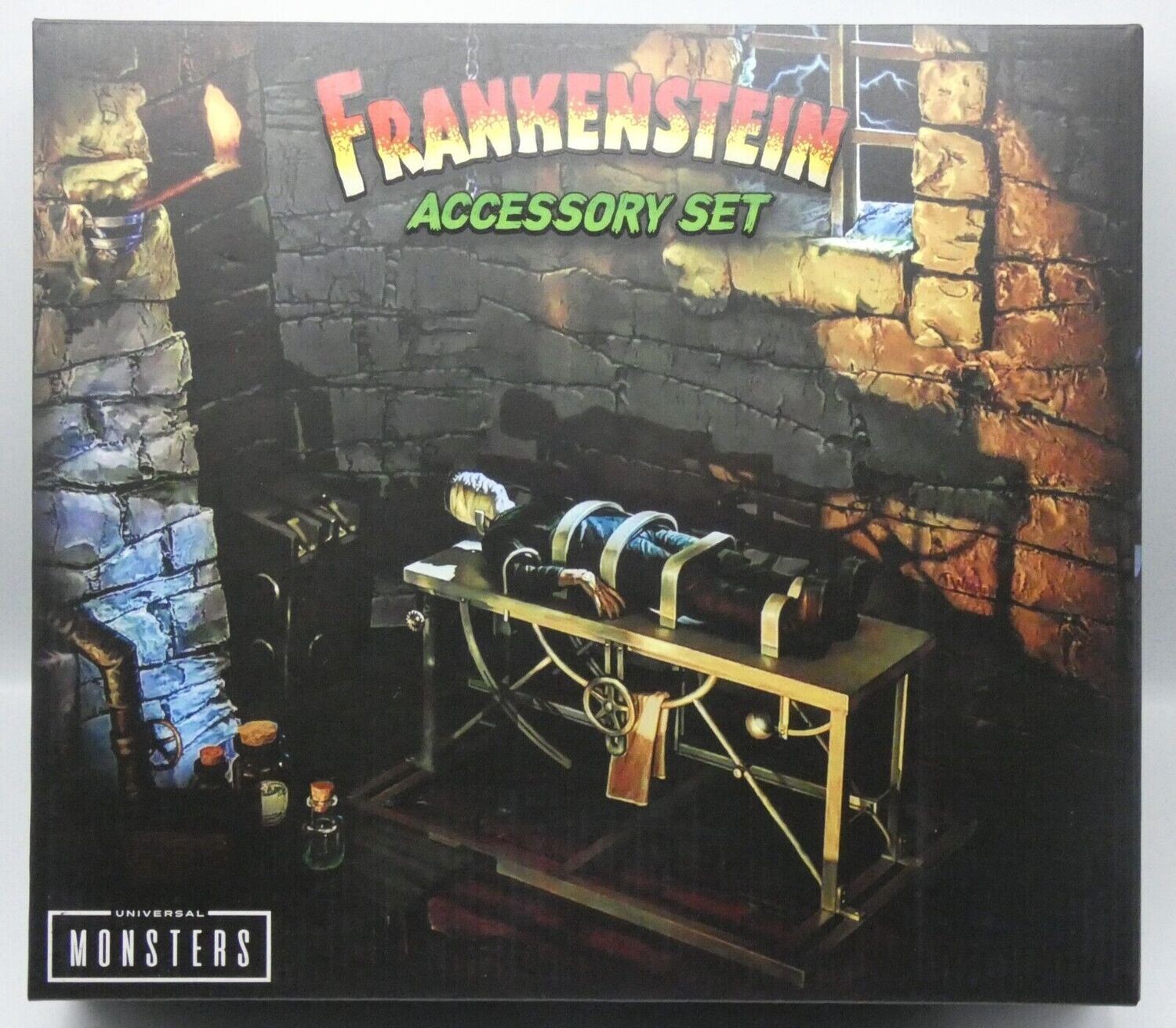 NECA Ultimate 7" Scale Universal Monsters Frankenstein Accessory Pack