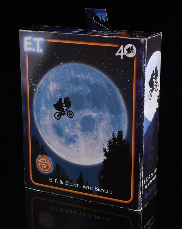NECA 7" Scale Action Figure E.T. 40th Anniversary Elliot & E.T. on Bicycle 7" Scale Figure