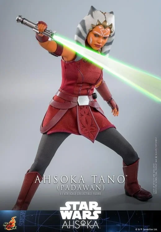 **PRE ORDER** Hot Toys Star Wars Padawan Ahsoka Tano  (AHSOKA)