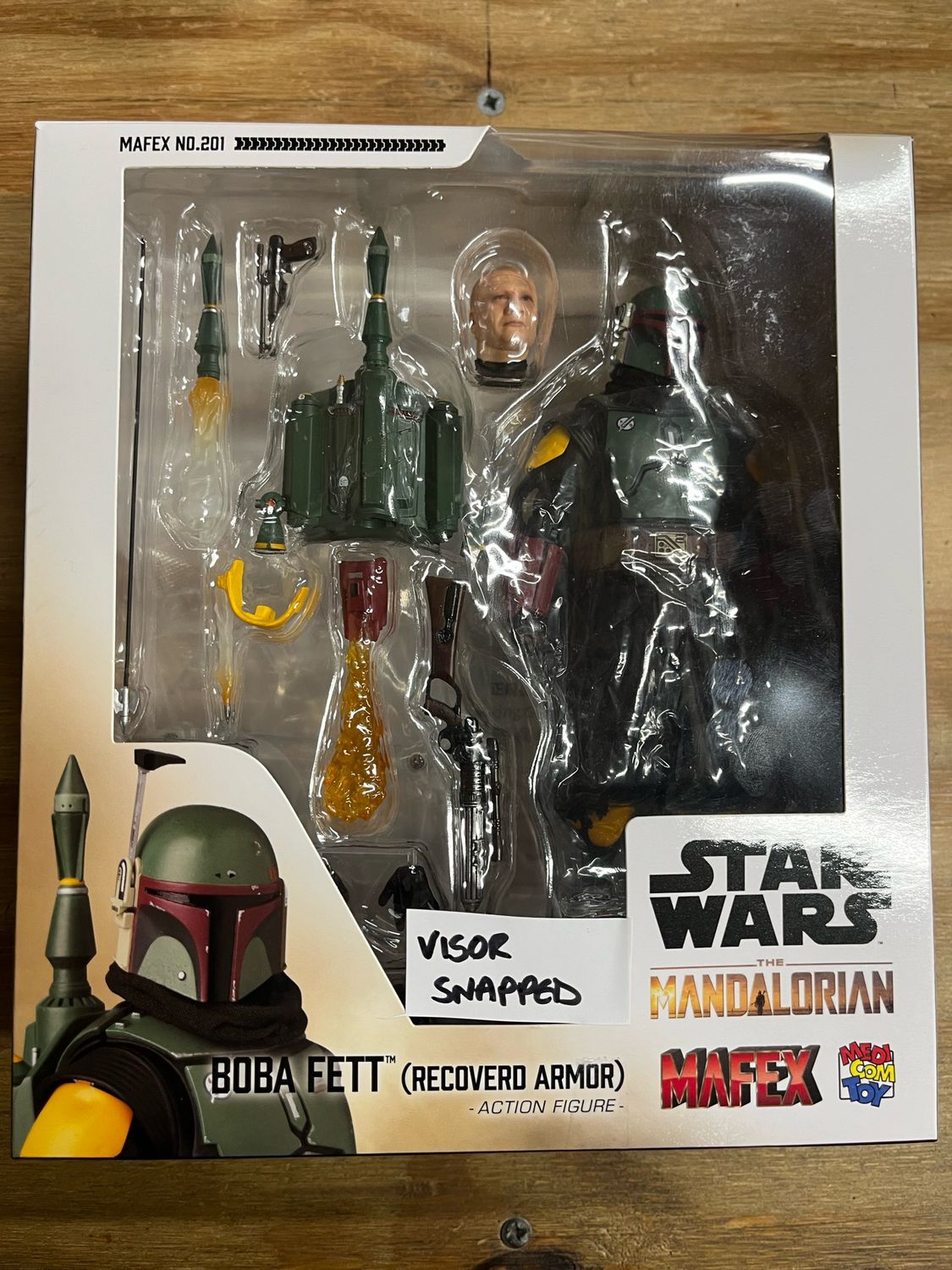 ***HELMET VISOR SNAPPED*** Medicom MAFEX Boba Fett No. 201 (RECOVERED ARMOR)