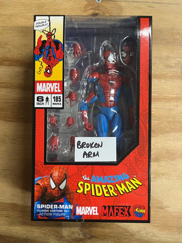 ***BROKEN ARM*** Medicom MAFEX Marvel Super Heroes MAFEX No.185 Spider-Man (Classic Costume Comic Ver.)