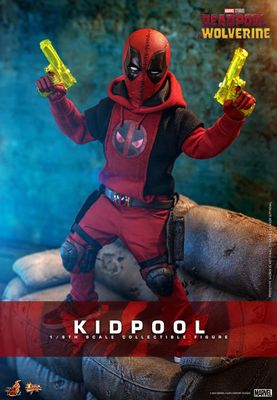 **PRE ORDER** HOT TOYS 1/6 KIDPOOL (DEADPOOL AND WOLVERINE) COLLECTOR EDITION