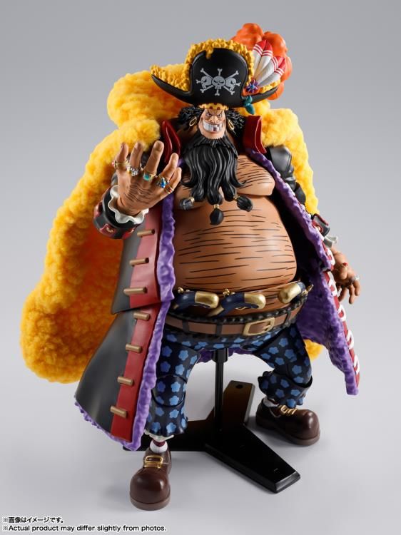 ***PRE-ORDER*** Bandai S.H. Figuarts One Piece Marshall D. Teach 4 Emperors