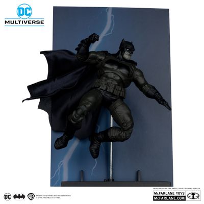 MCFARLANE TOYS DC MULTIVERSE Batman (The Dark Knight Returns) Gold Label McFarlane Cover Recreations