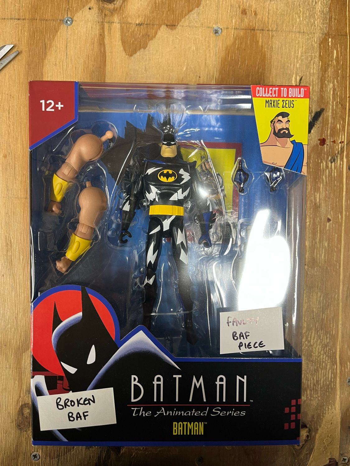 ***FAULTY BAF PIECE*** MCFARLANE TOYS DC MULTIVERSE Batman Lightning Strike (Batman: The Animated Series) BAF MAXIE ZEUS
