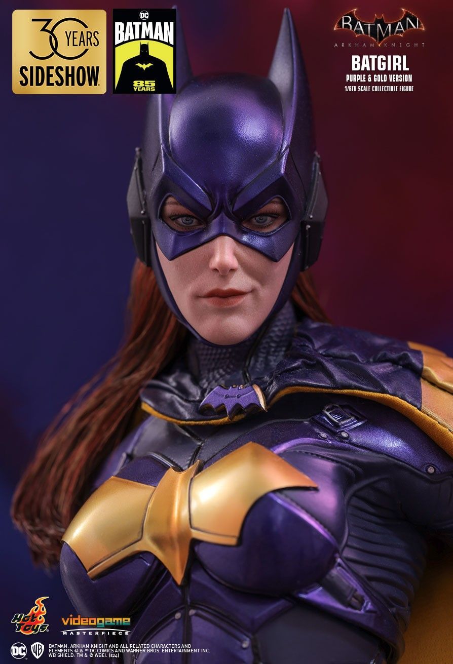 Hot Toys Arkham Knight Batgirl (Purple and Gold Version) EXCLUSIVE