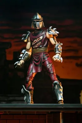 ***PRE ORDER*** NECA 7" Scale TMNT Battle Damaged Shredder Classic Colors (Mirage Comics) Action Figure