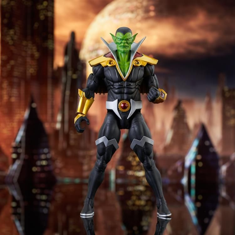 Diamond Marvel Select Super Skrull Action Figure Diamond Marvel Select Super Skrull Action Figure