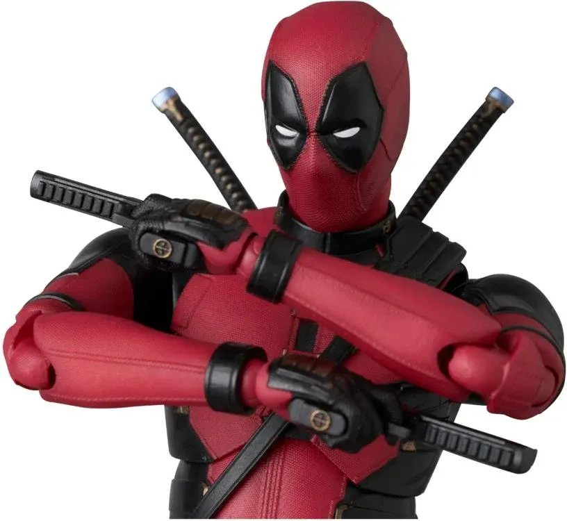 PRE ORDER** Medicom MAFEX Deadpool & Wolverine MAFEX No.284 Deadpool