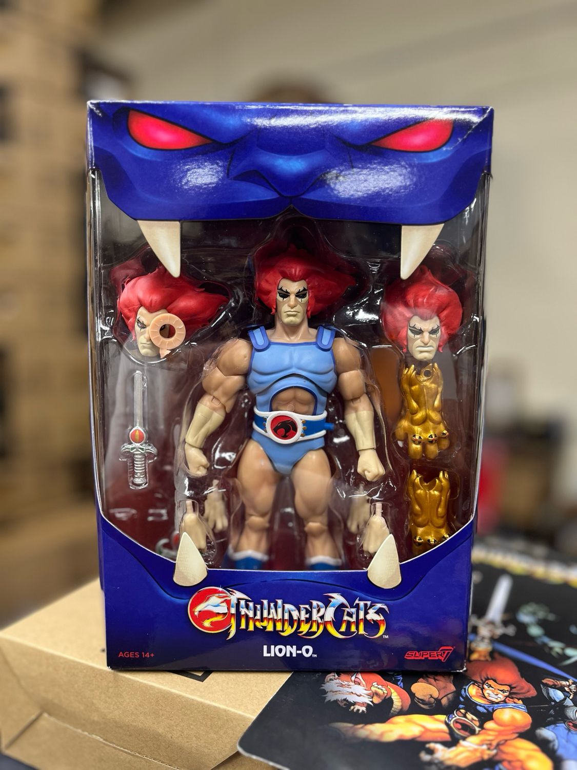 ***BROKEN TORSO / MISSING LONG SWORD OF OMENS*** Super7 Thundercats Ultimates Lion-O (LED Eyes) ***BROKEN TORSO / MISSING LONG SWORD OF OMENS*** Super7 Thundercats Ultimates Lion-O (LED Eyes)