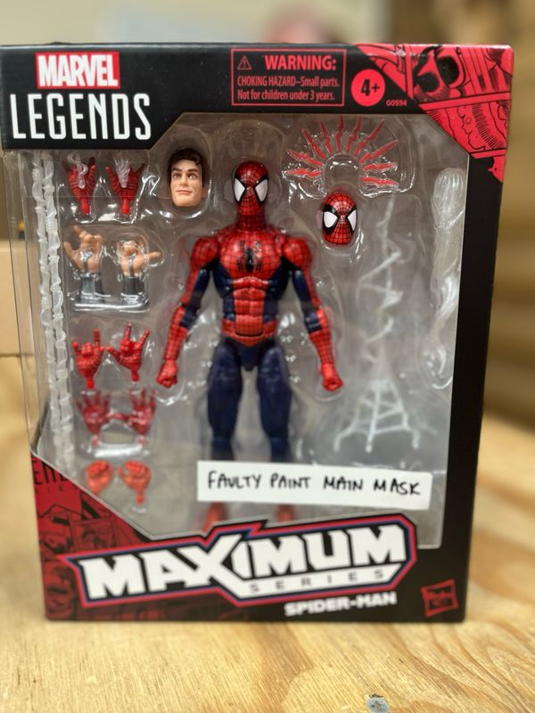 ***FAULTY PAINT ON MAIN MASK*** Marvel Legends Maximum Series Spider-Man Action Figure