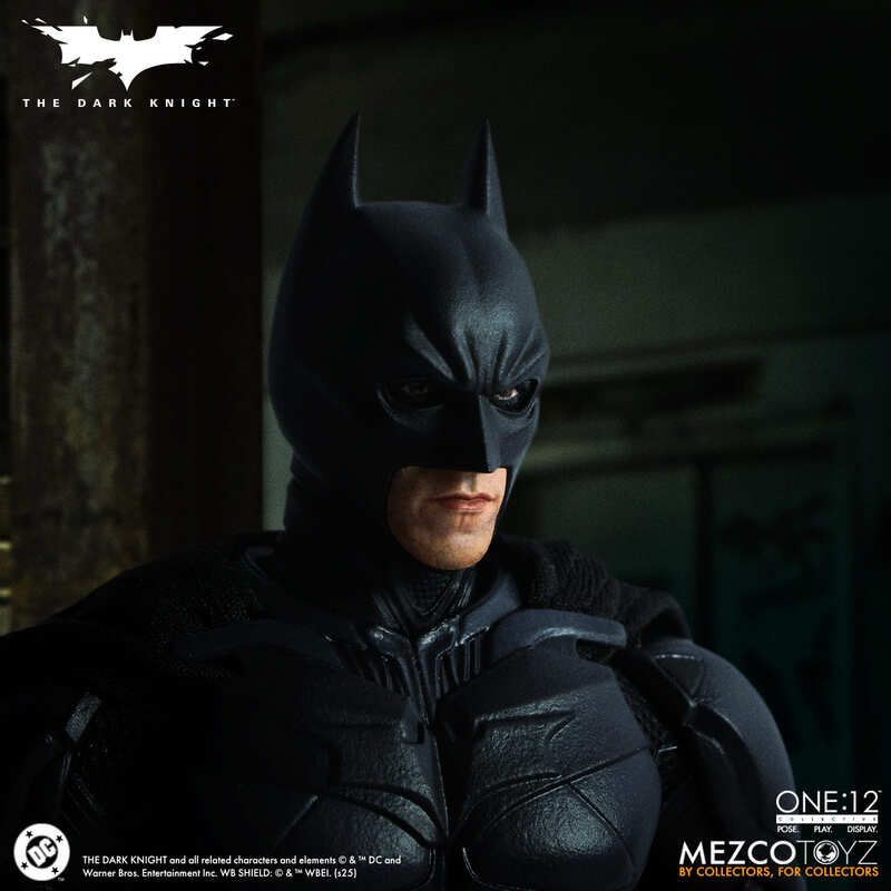PRE ORDER** MEZCO ONE:12 COLLECTIVE DC THE DARK KNIGHT: BATMAN
