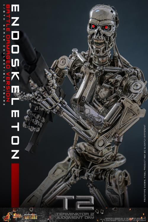 **PRE ORDER** Hot Toys Terminator 2 Judgement Day: ENDOSKELETON (Battle Damaged Version)