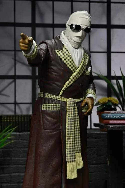 NECA 7" Scale Universal Monsters Ultimate Invisible Man "Kemp House" (Colour Ver.)